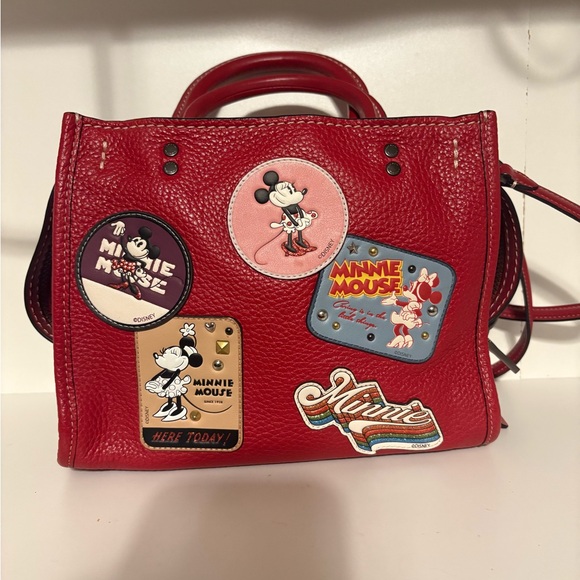 Coach Rogue Disney Edition - Red Pebbled Leather Patch Minnie Mouse - Picture 1 of 1